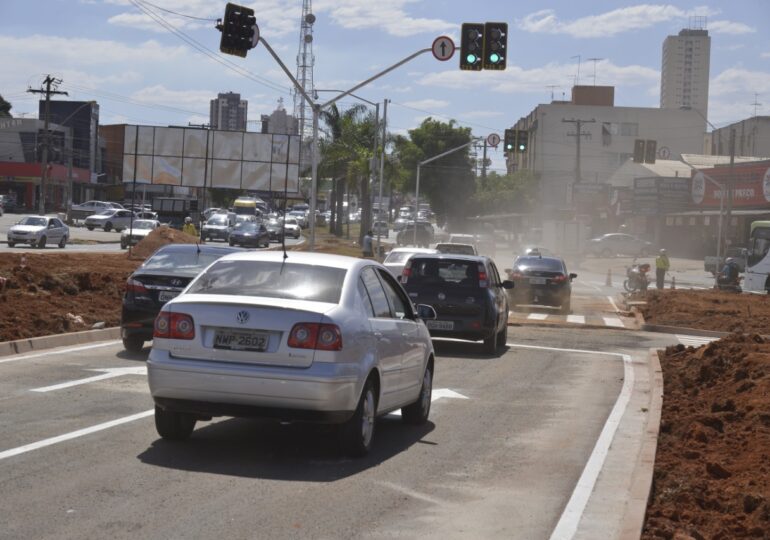 Prefeitura libera trânsito no cruzamento na Vila Brasília em Aparecida de Goiânia 