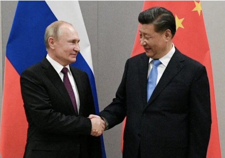 Rússia e China ignoram EUA e anunciam nova ordem mundial multipolar