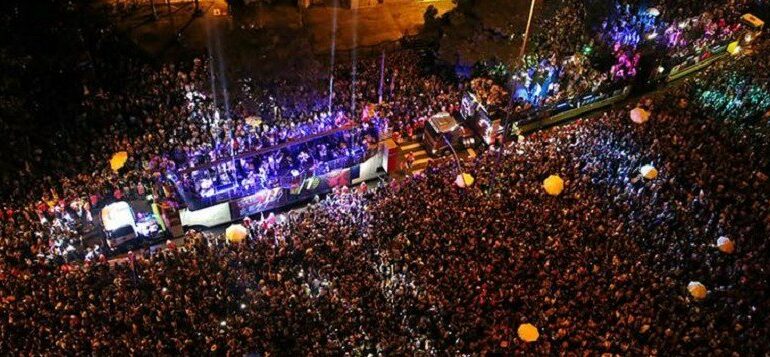 Folha: Pré-carnaval em São Paulo registra protestos contra Bolsonaro e Damares