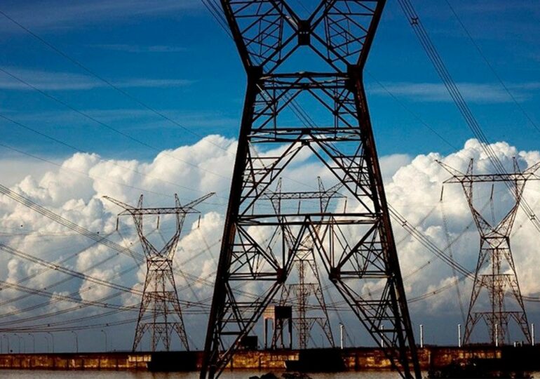 TCU libera privatização da Eletrobrás e relator diz que energia vai subir