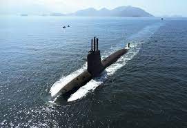 Espião norte-americano é preso por supostamente tentar vender para o Brasil segredos do submarino nuclear americano
