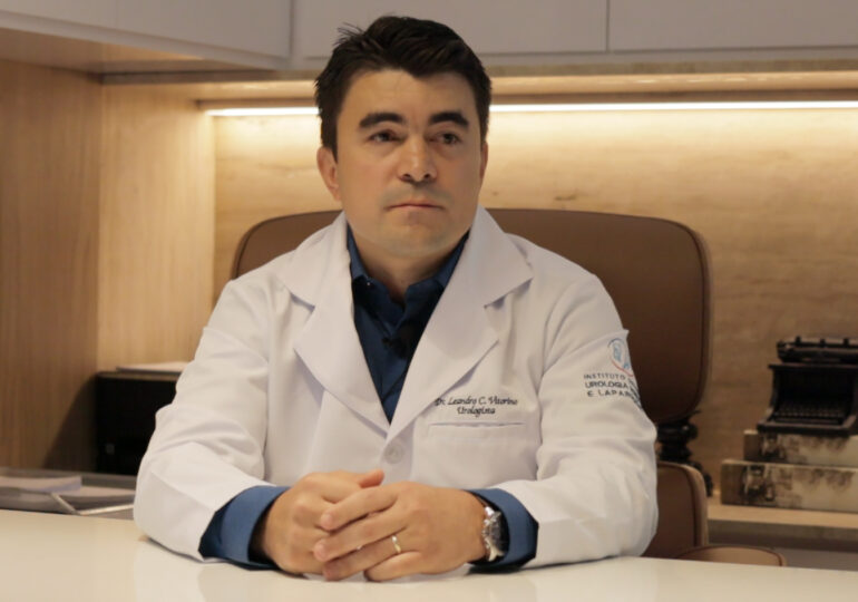NOVEMBRO AZUL: Câncer de próstata tem potencial de cura de mais de 90% com diagnóstico precoce, alerta urologista