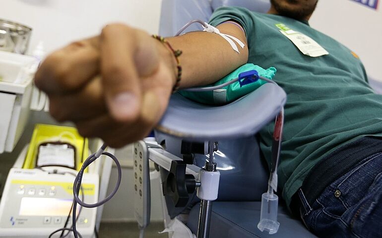 Médicos afirmam que projeto no Congresso Nacional permite venda de sangue é ‘passo rumo ao desastre’