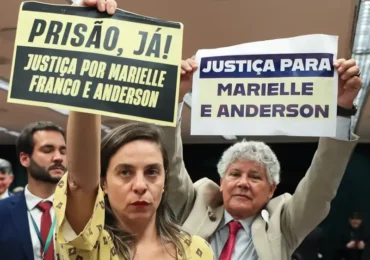 Câmara mantém prisão de Brazão, acusado pela morte de Marielle por 277 votos contra 129 votos dos deputados do PL e Novo